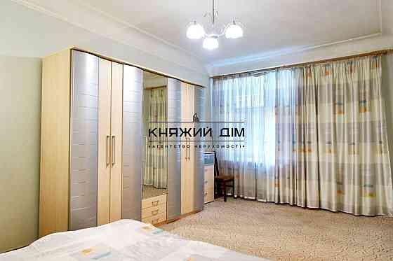 Без Комісії! Шикарная 3-х комнатная студио в центре, м.Крещатик Код объекта:1153639 Kiev