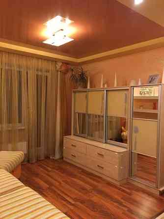 Оренда Квартира 2-кімнатна, 3/3 поверх на пр. Петра Григоренко, 21 Kiev