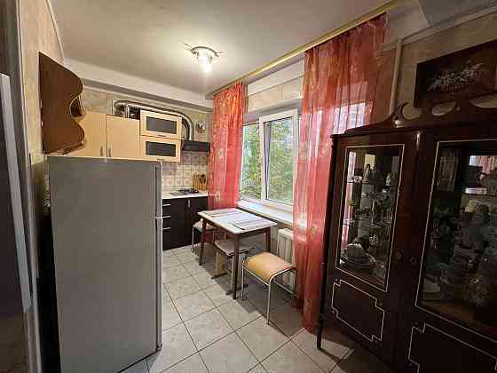 Оренда Квартира 2-кімнатна, 3/5 поверх на Дарницький бульвар, 11 Київ