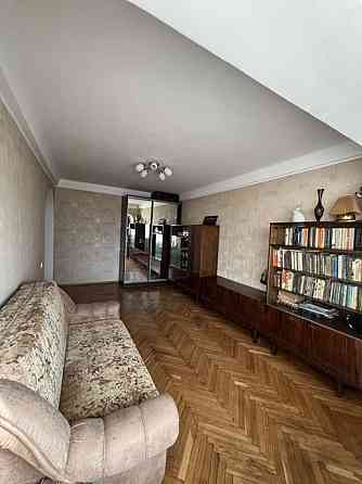 Продаж Квартира 2-кімнатна, 2/9 поверх на Кубанської України, 24А Київ