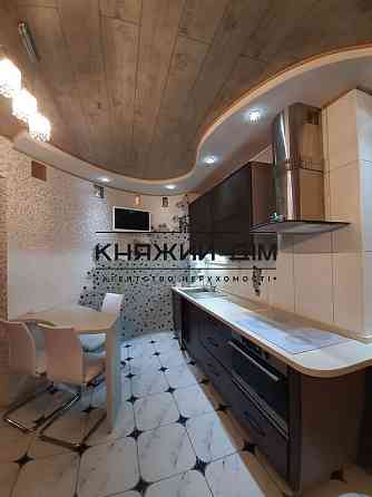 Оренда Квартира 2-кімнатна, 10/18 поверх на Днепровская Набережная Kiev