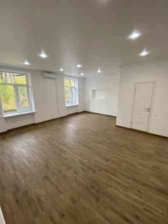 Оренда торгове приміщення на Сегедская ул., 16 поверх - 1/4 Одеса