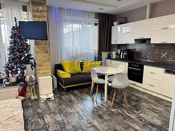 Продаж Квартира, 2/14 поверх на вул. Марсельская,33 Одеса