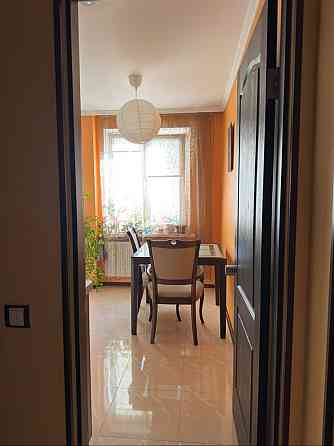 Продаж Квартира 2-кімнатна, 11/20 поверх на Дарницький вул., д. 8 Kiev