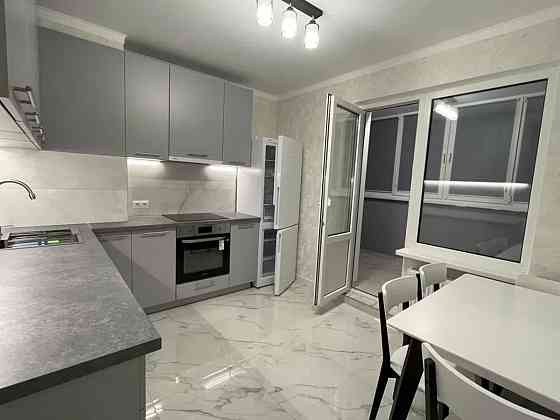 Оренда Квартира 1-кімнатна, 17/25 поверх на М.Вінграновського, 2 Київ