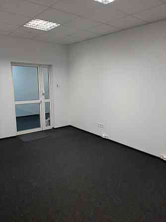 Оренда офісне приміщення на улица Семьи Праховых (Гайдара), д.22 приміщень - 5, поверх - 5/7 Киев