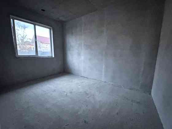 Продаж Будинок 4-кімнатний на вул. Щаслива Підрясне