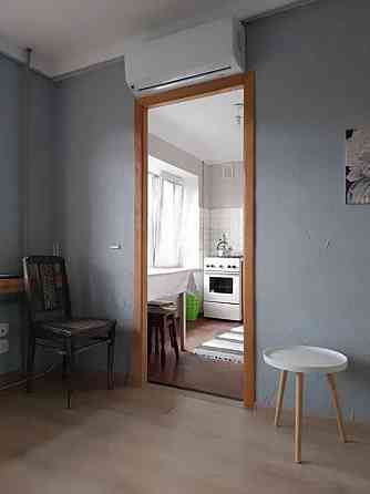 Оренда Квартира 1-кімнатна, 3/5 поверх на Заболотного, 156 Kiev