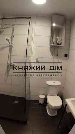 Квартира с отличным дизайнерским ремонтом. № 21135199 Киев