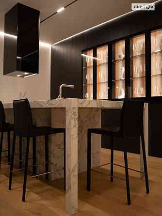 Продаж Квартира 2-кімнатна, 15/15 поверх на Космонавтів Vinnytsya