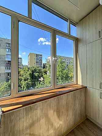 Продаж Квартира 3-кімнатна, 4/5 поверх на Голосіївський вул., д. 106/2 Kiev