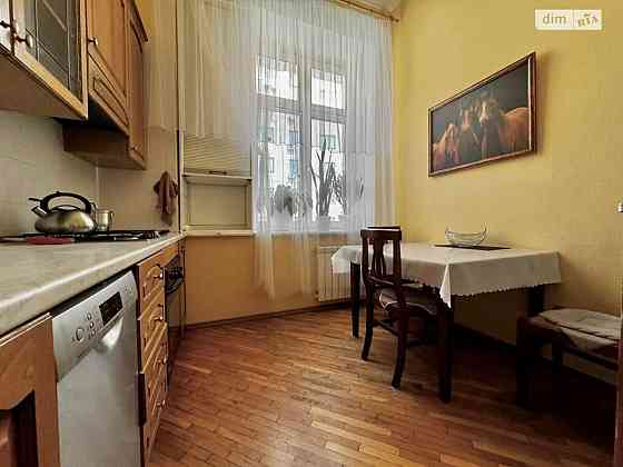 Оренда Квартира 2-кімнатна, 4/4 поверх на вул. Жилянська, 34 Київ