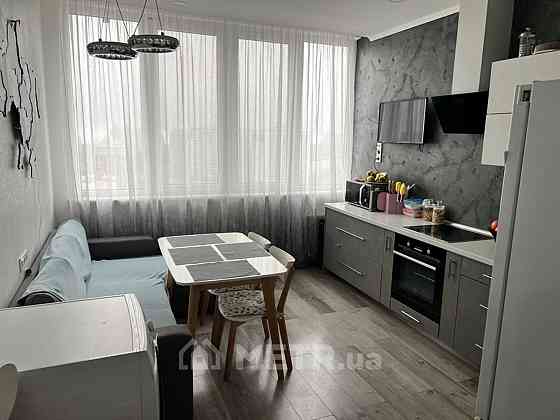 Продаж Квартира 2-кімнатна, 22/24 поверх на Среднефонтанская  улица, 35 Одесса