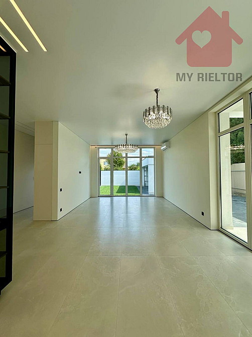 Продаж сучасного будинку у Сторожгиці!  - photo 1