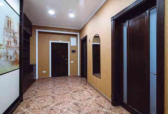 Продаж Квартира 3-кімнатна, 6/9 поверх на Педагогическая ул. Одесса