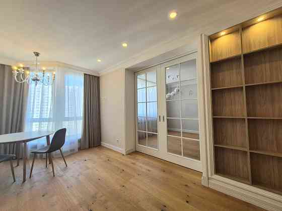 Продаж Квартира 3-кімнатна, 9/24 поверх на Єлизавети Чавдар вул., д. 1 Kiev