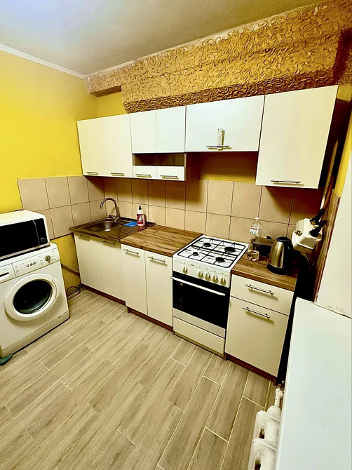 Оренда Квартира 3-кімнатна, 9/9 поверх на пр. Голосіївський Kiev - photo 2