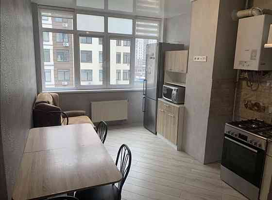 1-кімнатна, Юнацька вул. 21, Голосіївський район Kiev