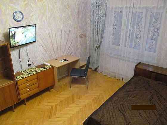 Оренда Квартира 1-кімнатна, 8/9 поверх на Валерія Лобановського просп., 130 Київ