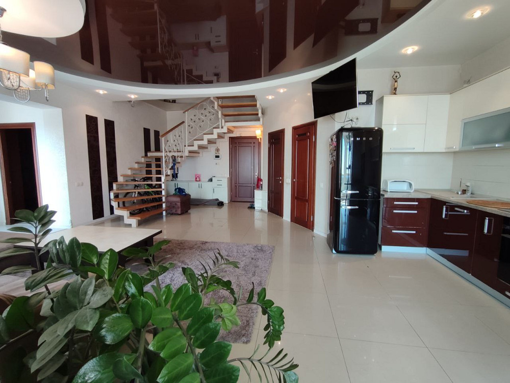 Просторная квартира в новом доме с видом на море Одеса - фото 7