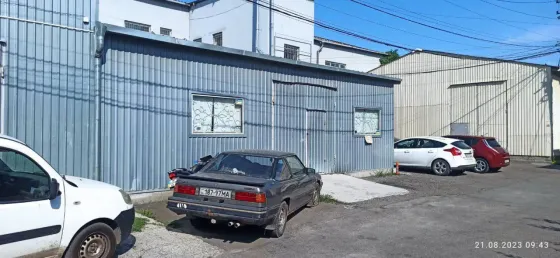 For rent Warehouse / Hangar area 163 sq.m  Dnipro Пр Богдана Хмельницького Dnipro