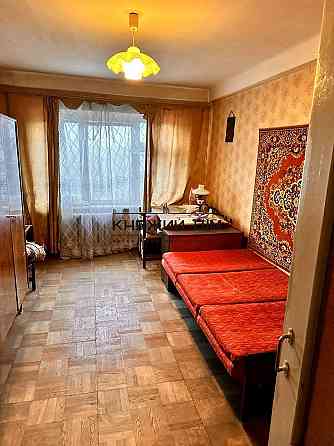 Продаж Квартира 2-кімнатна, 5/5 поверх на вул. Курнатовского ул./Остафія Дашкевича Київ