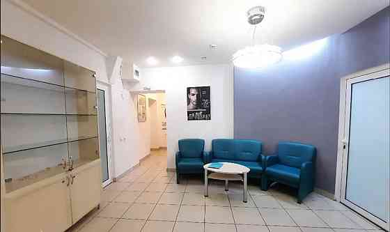 Оренда приміщення вільного призначення на Соборна поверх - 2/3 Vinnytsya