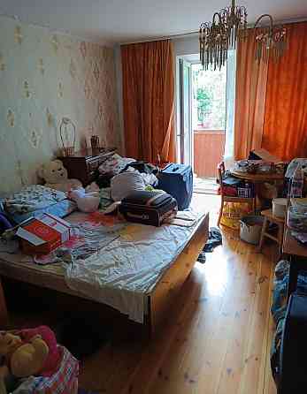 Продаж Квартира 4-кімнатна, 2/9 поверх на вул. Хлібна Zhytomyr