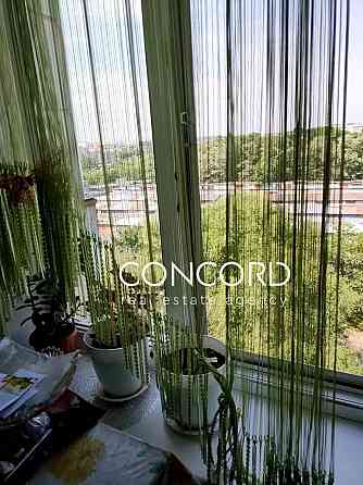 Продаж Квартира 1-кімнатна, 8/9 поверх на Симиренка вул., д. 18А Kiev