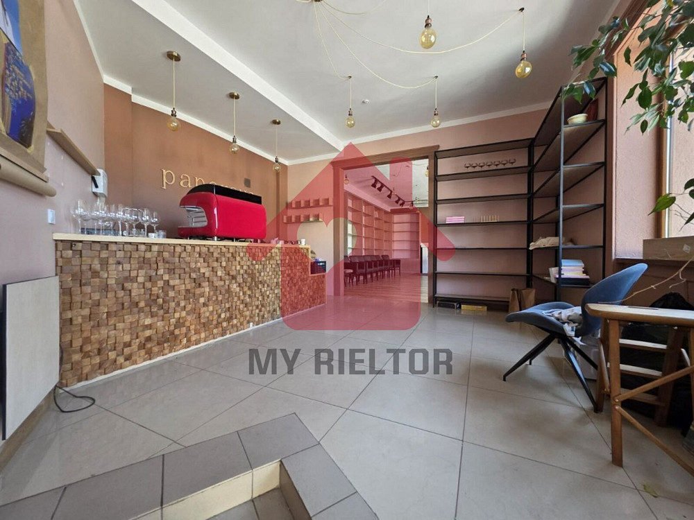 Оренда торгове приміщення на Фединця О. поверх - 1/3 Uzhhorod - photo 1