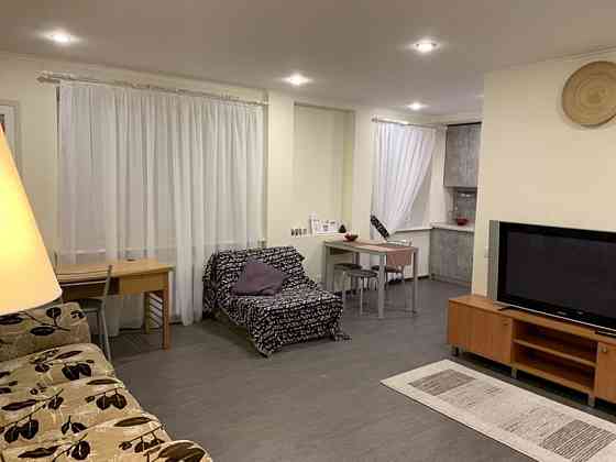 Оренда Квартира 1-кімнатна, 3/9 поверх на бул. Перова, 48 Kiev