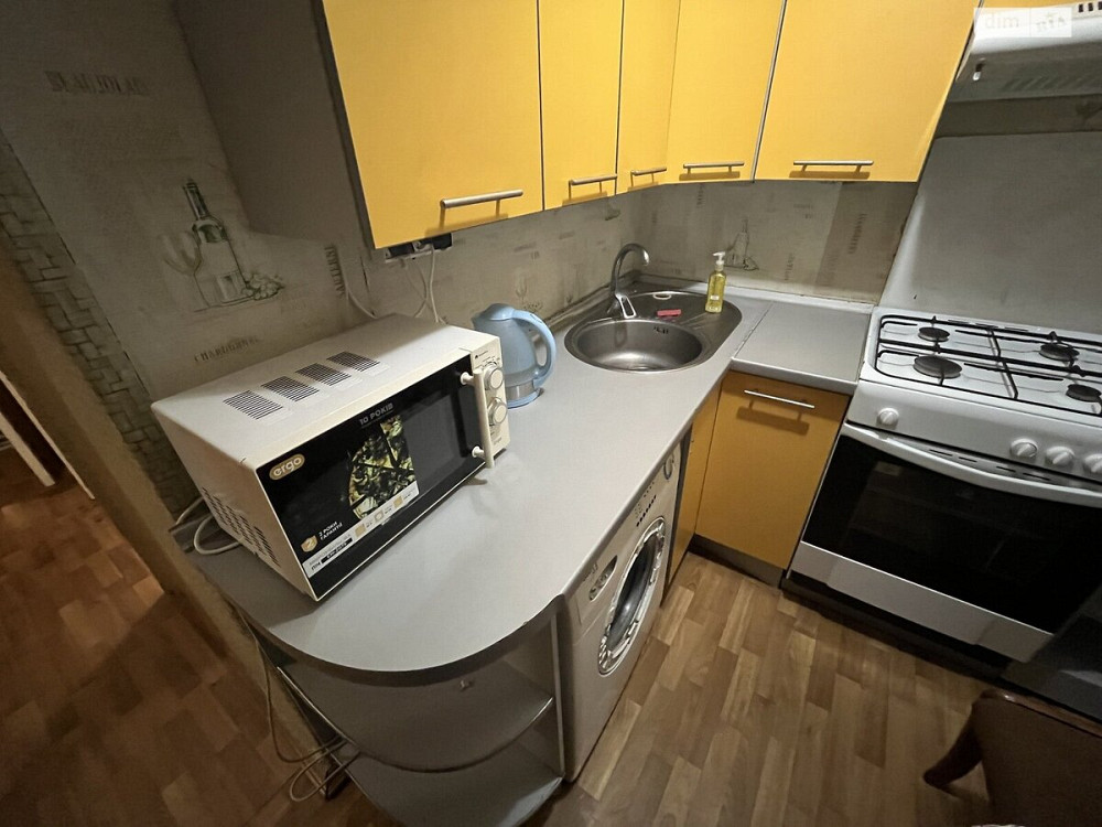 Оренда Квартира 1-кімнатна, 2/9 поверх на Василя Івасіна, 5 Київ - фото 1