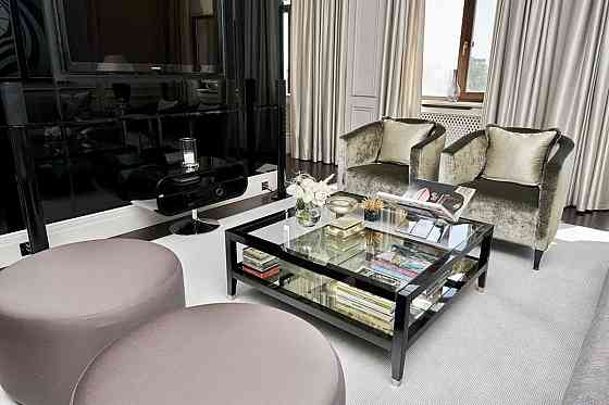 Продаж Квартира 2-кімнатна, 6/20 поверх на Генуэзская ул., 1 Одеса