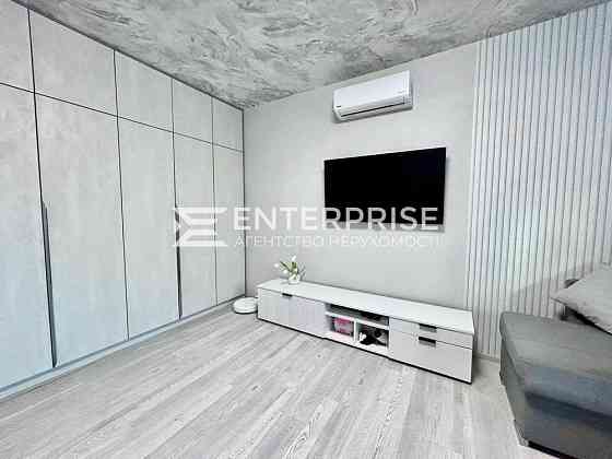 Продаж Квартира 1-кімнатна, 2/16 поверх на вул. Харківське шосе Київ