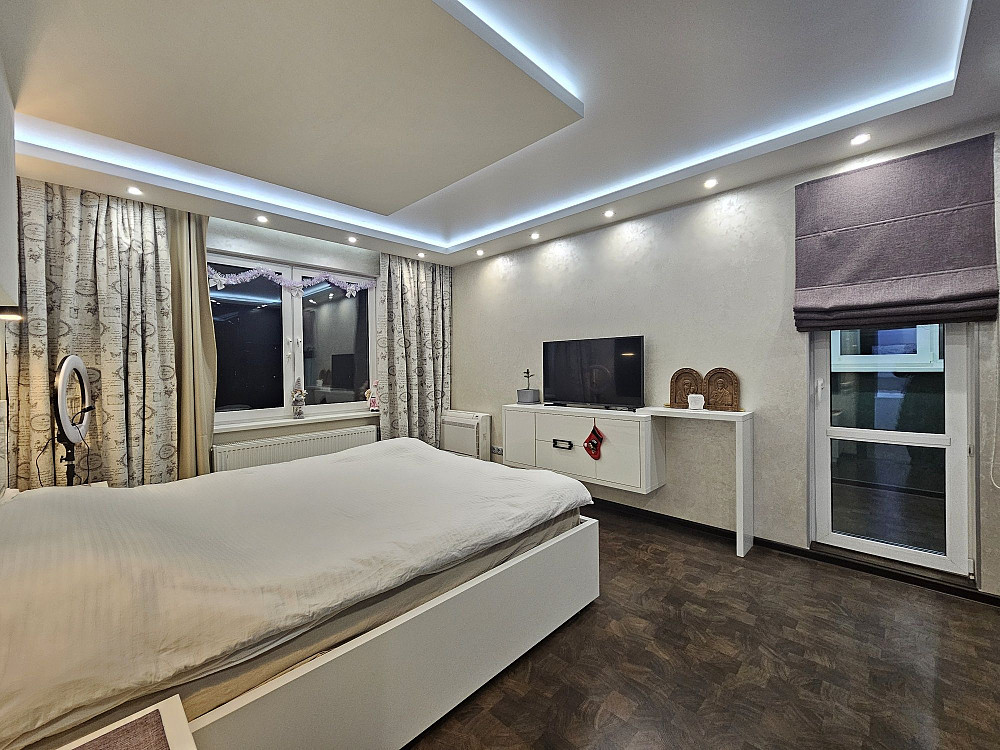 Продаж Квартира 2-кімнатна, 18/25 поверх на Хорольська вул., д. 1А Київ - фото 14