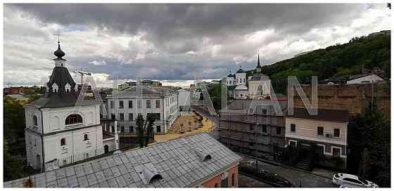 Оренда Будинок 5-кімнатний на Андріївський узвіз, 1А Київ