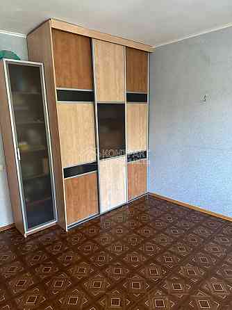 Продаж Квартира 3-кімнатна, 4/9 поверх на вул. Глобінська Kharkiv