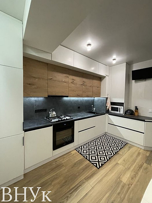 Продаж Квартира 1-кімнатна, 8/9 поверх на Героїв Майдану Чернівці - фото 2