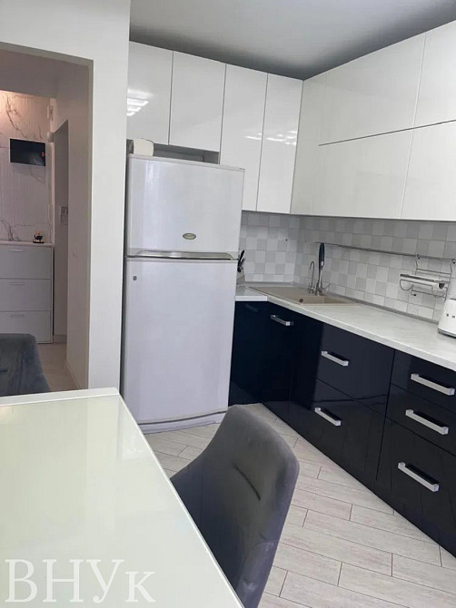 Продаж Квартира 3-кімнатна, 3/9 поверх на вул. Новий Світ Ternopil' - photo 4