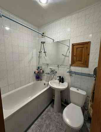 Продаж Квартира 2-кімнатна, 3/5 поверх на вул. Майдан Перемоги Zhytomyr