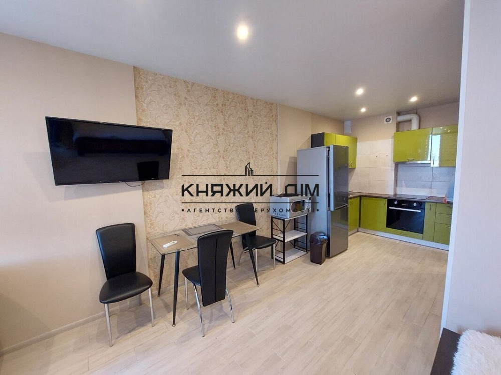 Оренда Квартира 1-кімнатна, 10/15 поверх на Воссоединения просп./Соборності просп. Kiev - photo 3