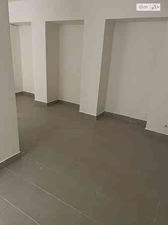 Продаж торгове приміщення на вул. Словацького Кременец