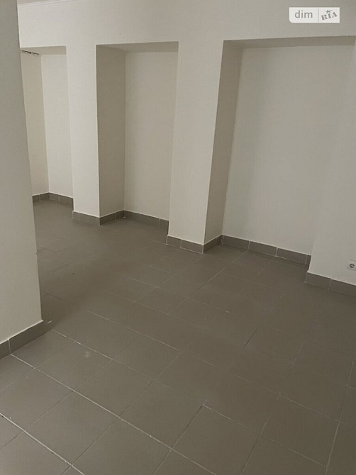 Продаж торгове приміщення на вул. Словацького Кременец - изображение 1