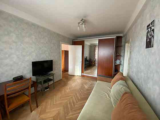 Оренда Квартира 2-кімнатна на Кловский спуск, 24 Киев