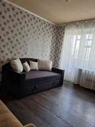 Продаж Квартира 1-кімнатна, 8/9 поверх на Коробова вул., 1 Днепр