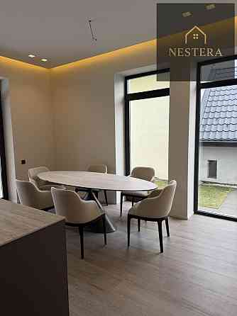 Продаж Будинок 4-кімнатний на Стрільнична вул., 60 Ужгород