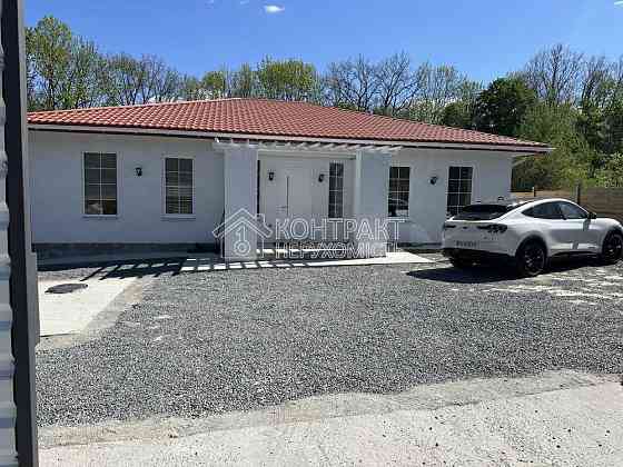 Продаж Будинок 5-кімнатний на вул. Санаторна Песочин