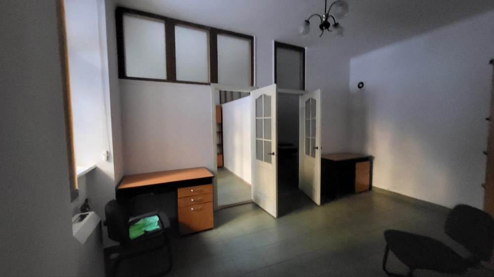 Оренда офісне приміщення на вул. Зелена приміщень - 4, поверх - 1/4 Львів - фото 1