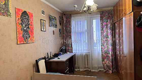 Продаж Гараж/паркомісце на Князя Володимира Мономаха вул., 26Б 5/10 поверх Київ