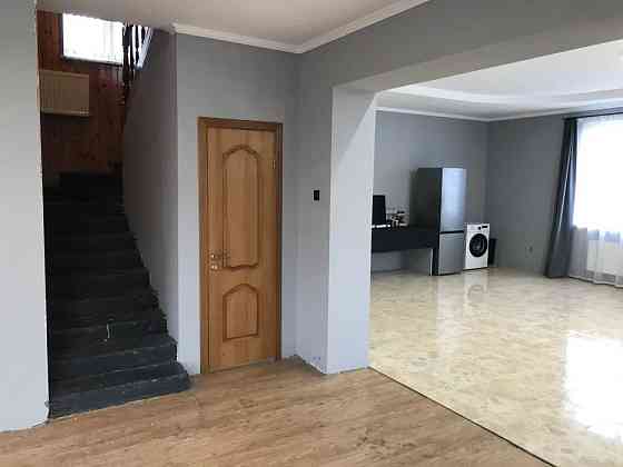 Продаж Будинок 4-кімнатний на ул. Сільськогосподарська, 32а Мала Олександровка